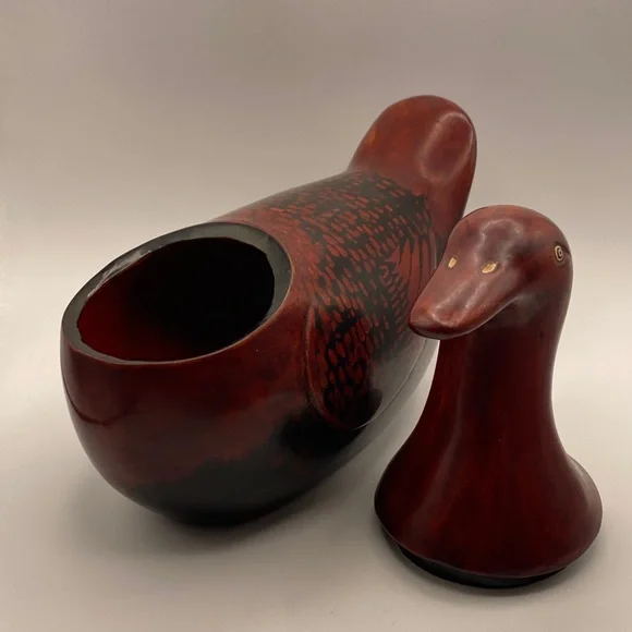 Vintage Amazing Chinese Laquered Wooden Duck Box #432